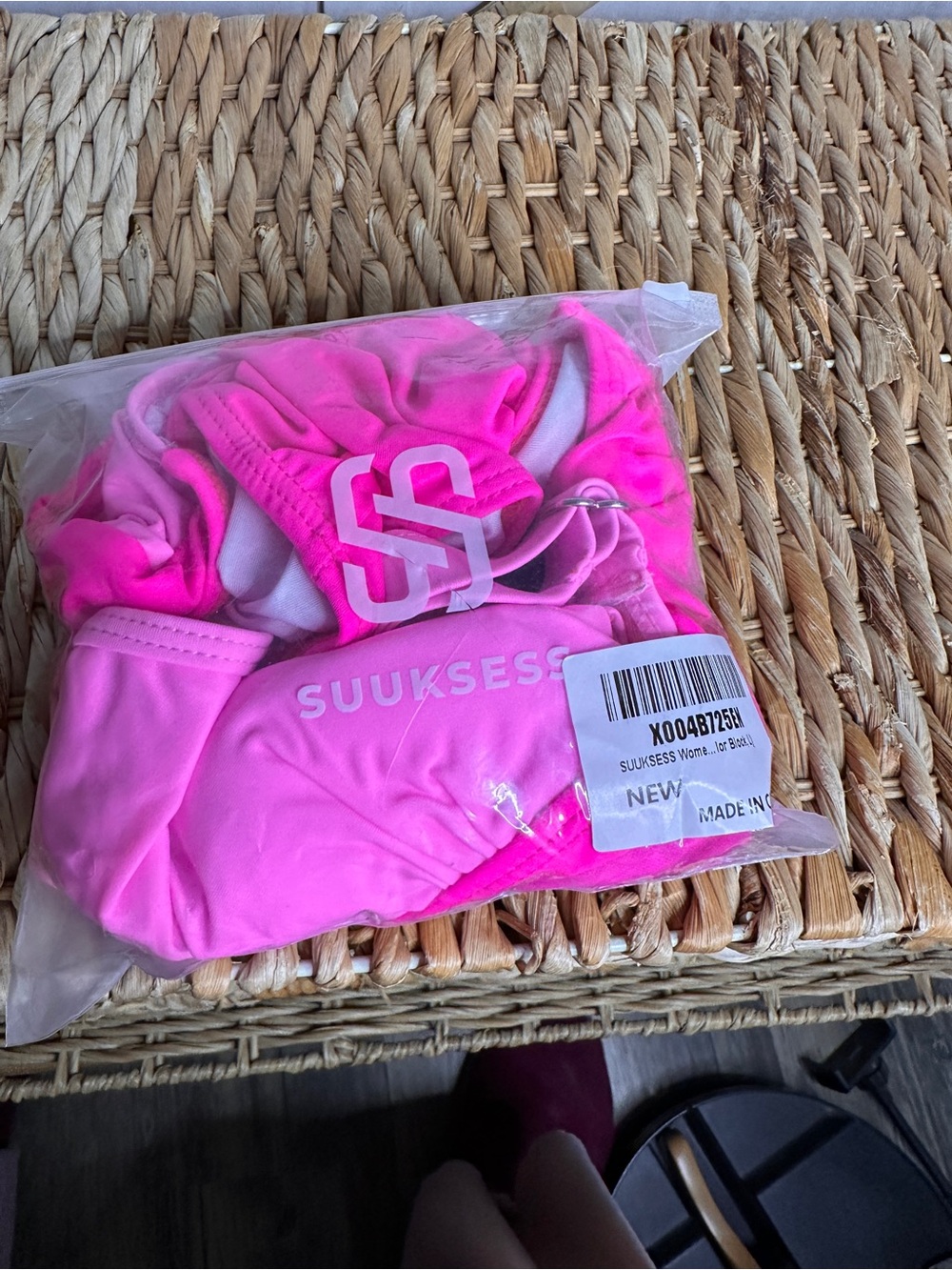 Suuksess Women's Hot Pink One-Piece Swimsuit size L